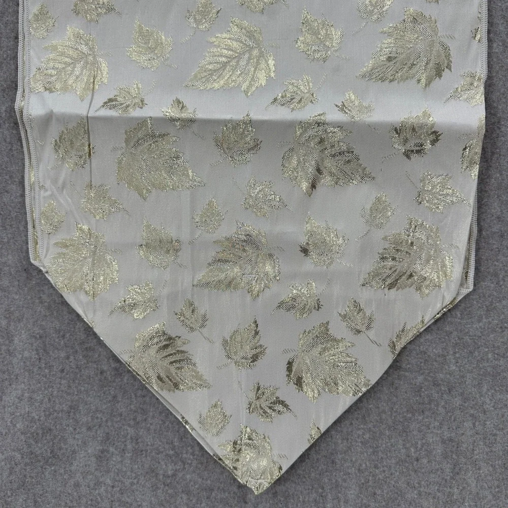 Gold Metallic Leaf Table Runner Cream Jacquard Holiday‎ Dining Christmas 68X14